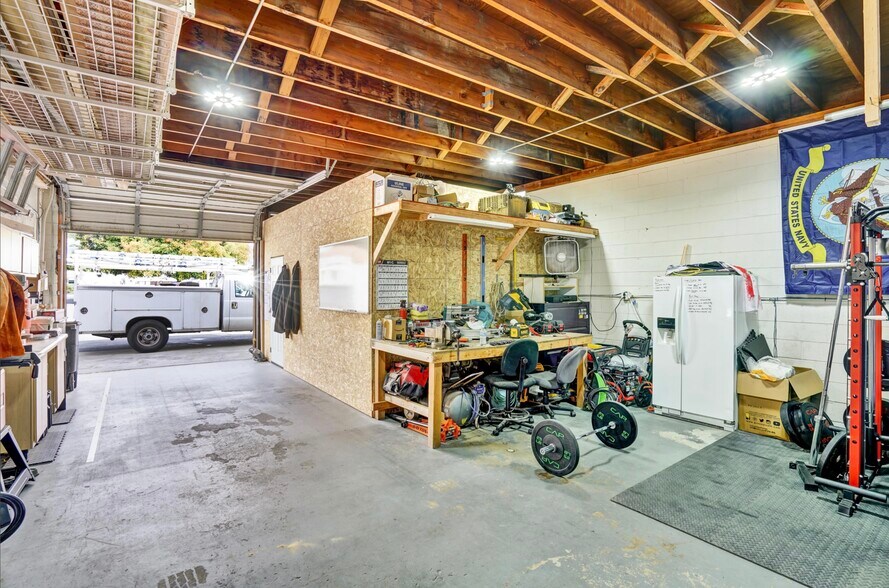 More Photos Of 2811 Castro Valley Blvd, Castro Valley Office Residential For Sale