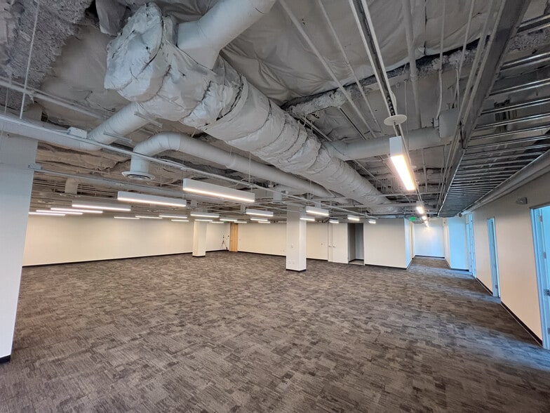 More Photos Of 250 E Olive Ave, Burbank Loft Creative Space For Lease