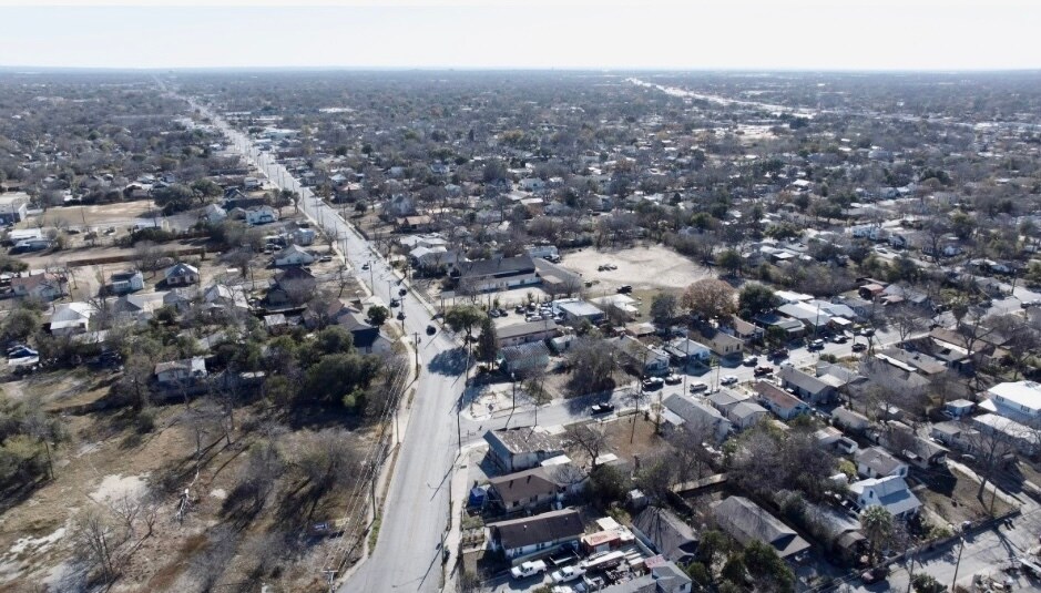 More Photos Of 108 Hawthorne St, San Antonio Land For Sale