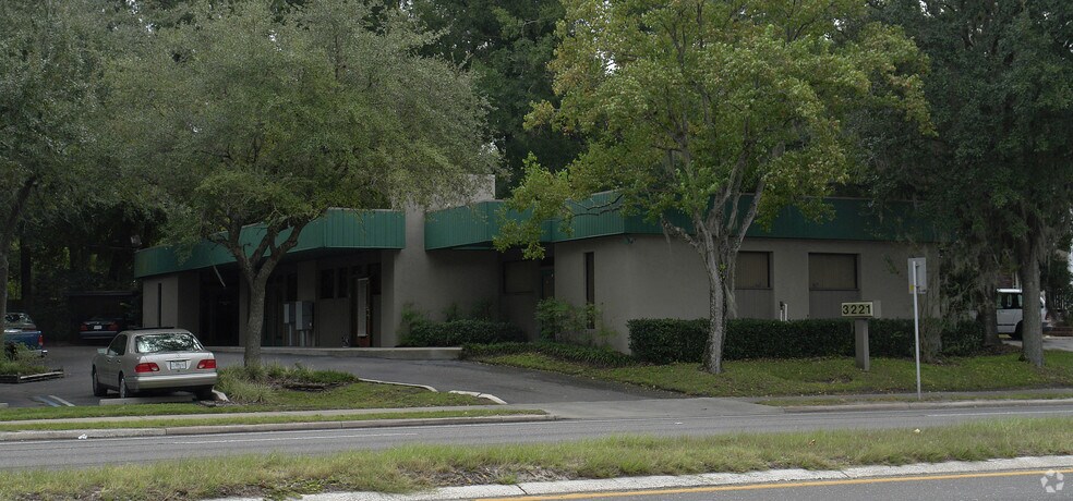 More Photos Of 3225 NW 13th St, Gainesville Office For Lease