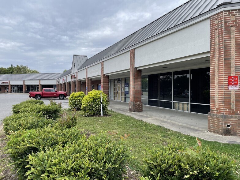 More Photos Of 3815-3857 Kecoughtan Rd, Hampton Unknown For Lease