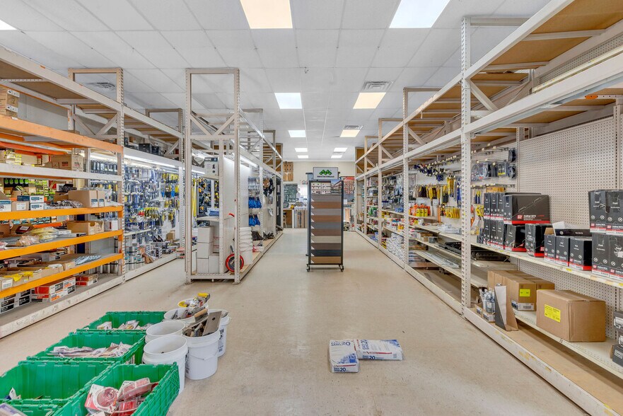 More Photos Of 484 Monmouth Rd, Millstone Township Showroom For Sale
