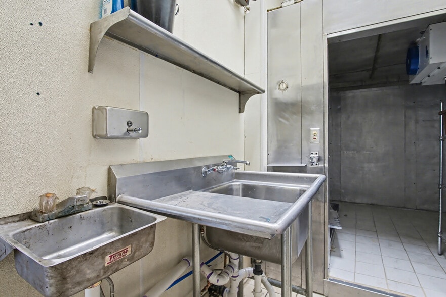 More Photos Of 7540 5th St, New Auburn Bar For Sale