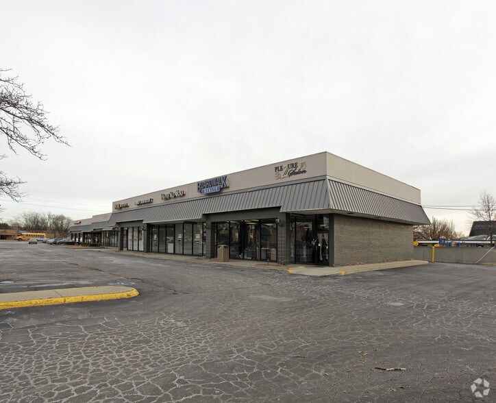 More Photos Of 29191-29307 Southfield Rd, Southfield Unknown For Lease