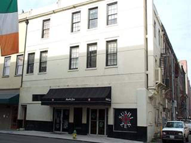 More Photos Of 41 Whitaker St, Savannah Storefront Retail Office For Lease