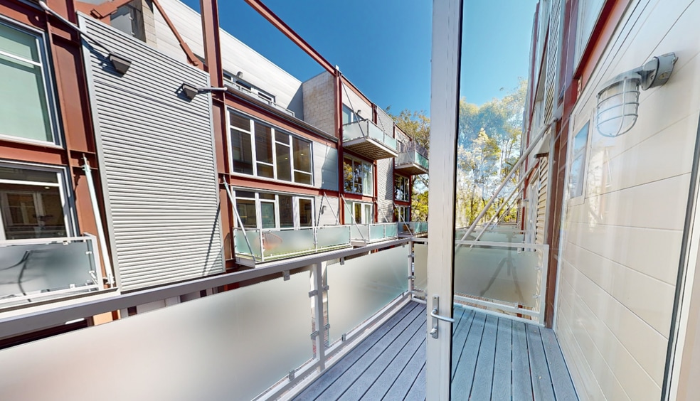 More Photos Of 3450 Cahuenga Blvd W, Los Angeles Office Residential For Lease
