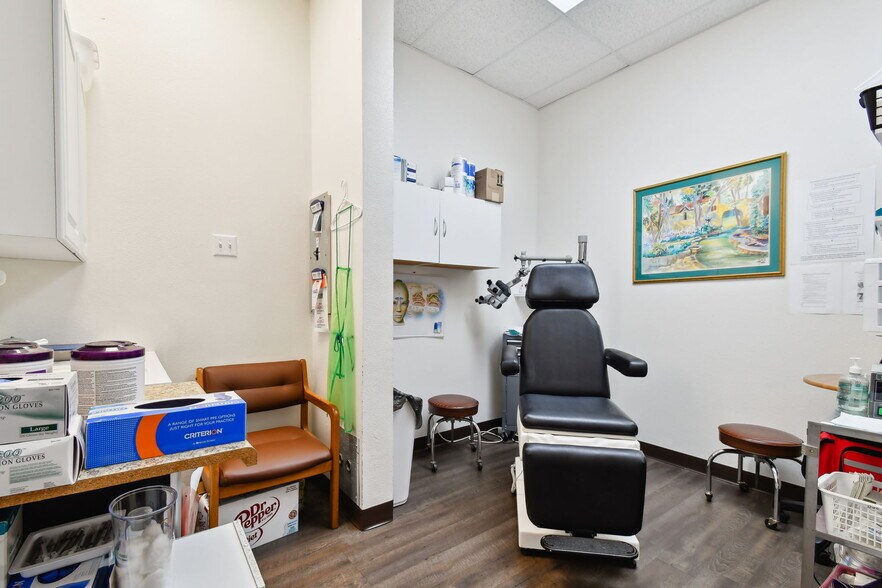 More Photos Of 772 Cortaro Dr, Sun City Center Medical For Sale