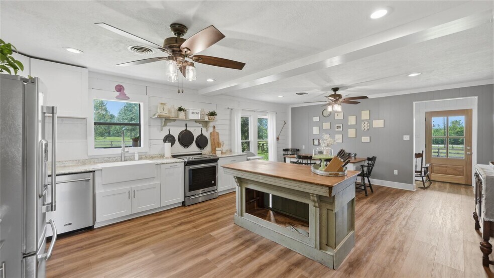 More Photos Of 100 Hill Ranch Ln, New Waverly Land For Sale