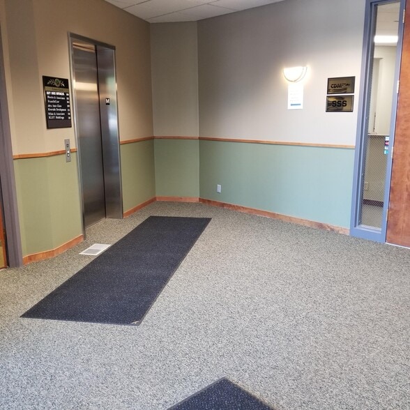 More Photos Of 19232 Evans St NW, Elk River Unknown For Lease