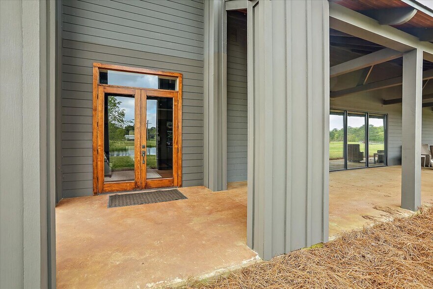 More Photos Of 809 N Church St, Florence Office For Lease