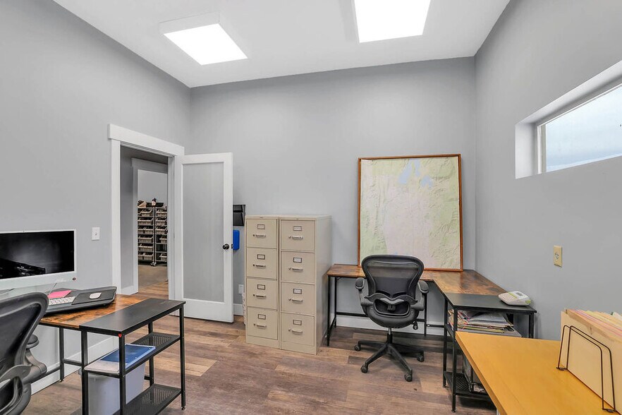 More Photos Of 105 E Jacob St, McCall Service For Sale