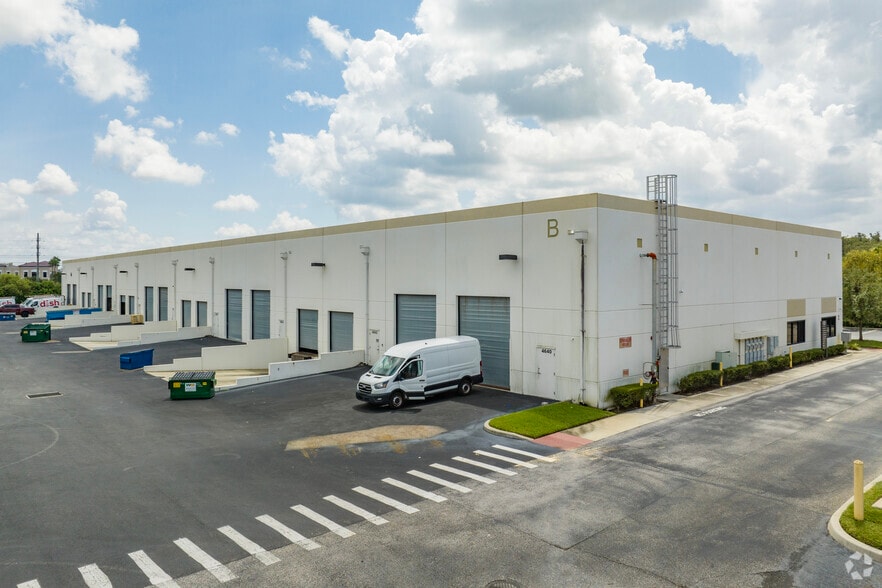 More Photos Of 4610-4630 Eagle Falls Pl, Tampa Warehouse For Lease