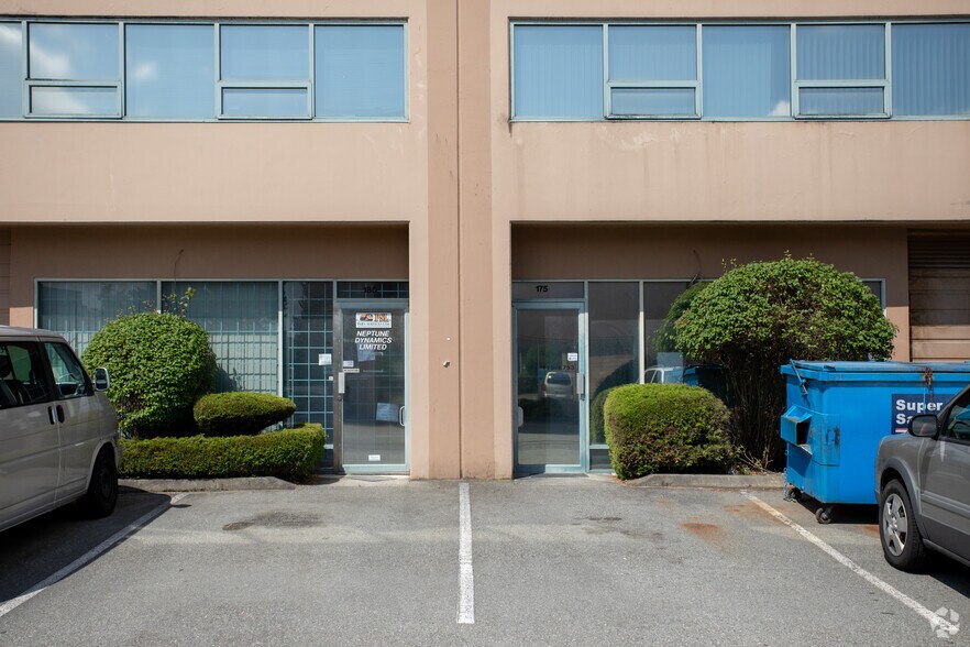 More Photos Of 6753 Graybar Rd, Richmond Warehouse For Sale