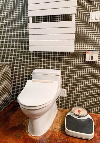 More Photos Of 180 S 4th St, Brooklyn Multifamily For Sale