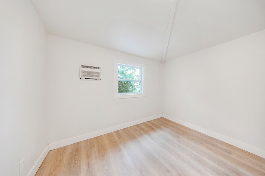 More Photos Of 1648 NW 33rd St, Miami Apartments For Sale