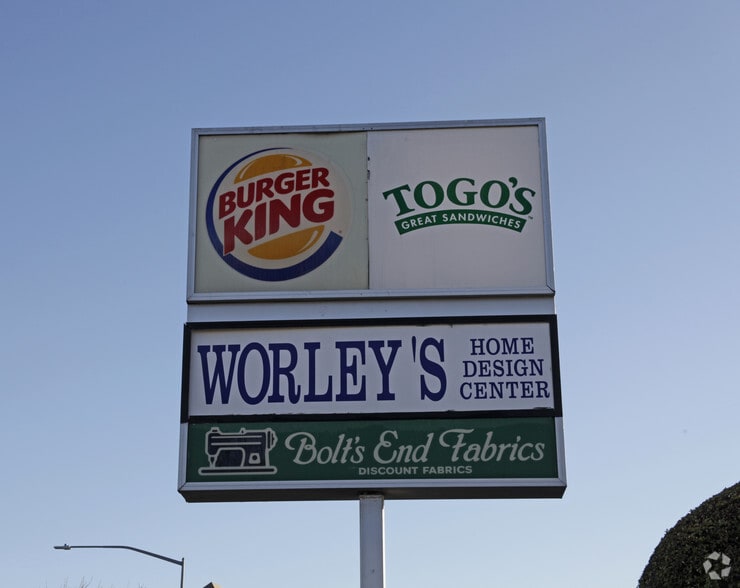 More Photos Of 2739 Castro Valley Blvd, Castro Valley Unknown For Lease