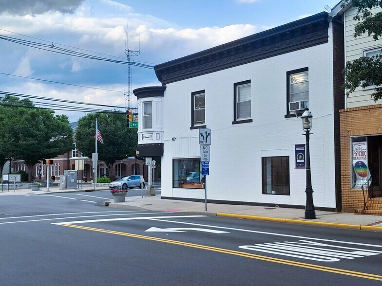 More Photos Of 476 Main St, Metuchen Storefront Retail Residential For Sale