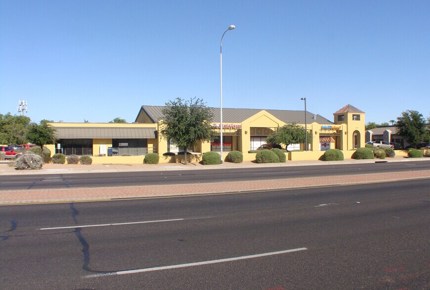 Primary Photo Of 1727 N Arizona Ave, Chandler Showroom For Lease