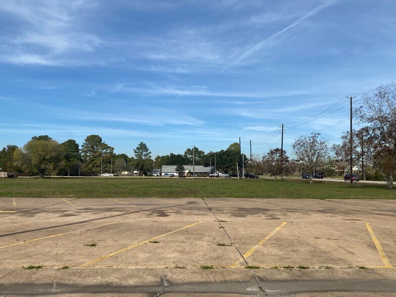 More Photos Of 3512 McLean Rd, Pearland Religious Facility For Sale