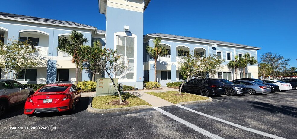 More Photos Of 540 NW University, Port Saint Lucie Office Residential For Sale