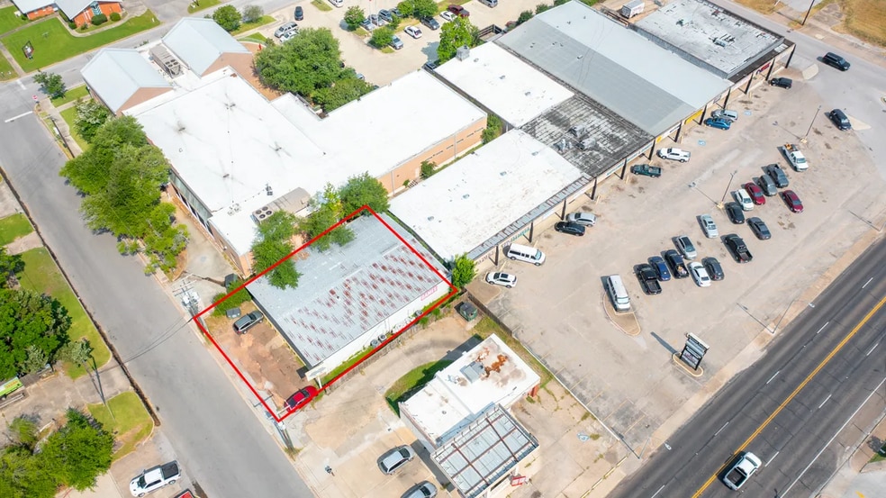 Primary Photo Of 1212 14th St, Huntsville Storefront For Sale