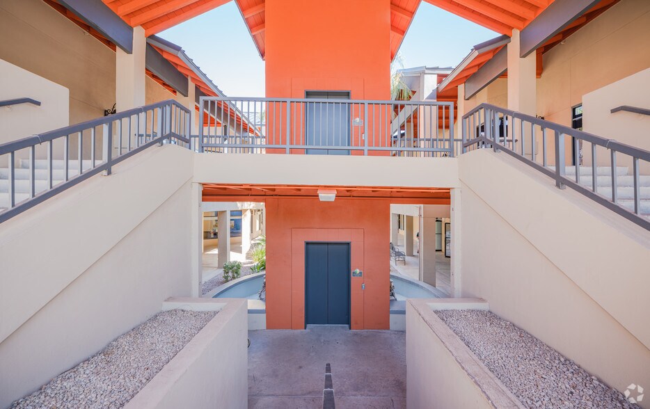 More Photos Of 7000 E Shea Blvd, Scottsdale Unknown For Lease
