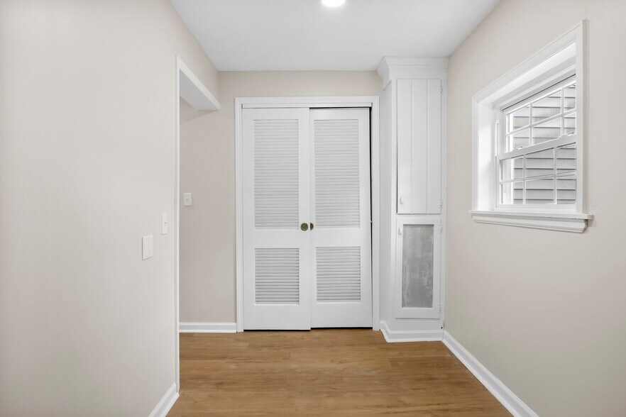 More Photos Of 205 Delaware Ave, Delmar Loft Creative Space For Lease
