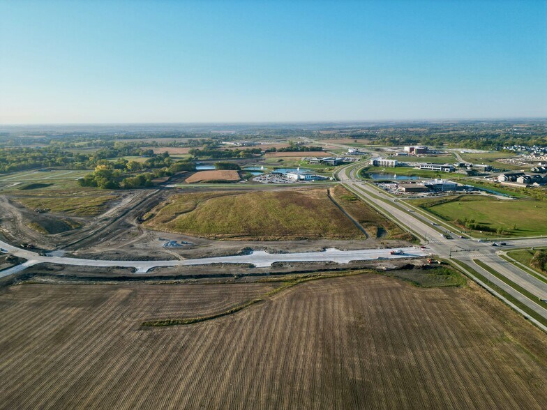 More Photos Of 1119 Westown Parkway, Waukee Land For Sale