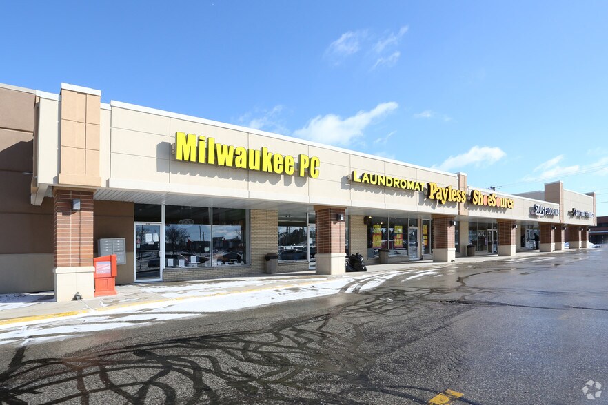 More Photos Of 2000-2144 E Moreland Blvd, Waukesha Unknown For Lease