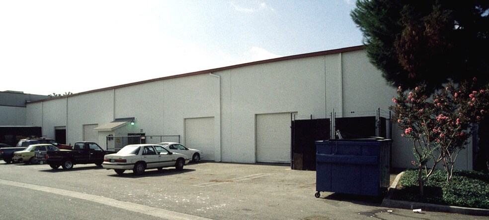 More Photos Of 10941 La Tuna Cyn, Sun Valley Warehouse For Sale