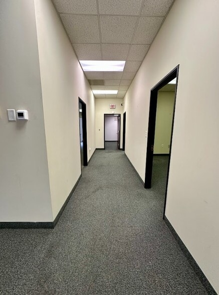 More Photos Of 1702 Battleground Ave, Greensboro Bank For Lease
