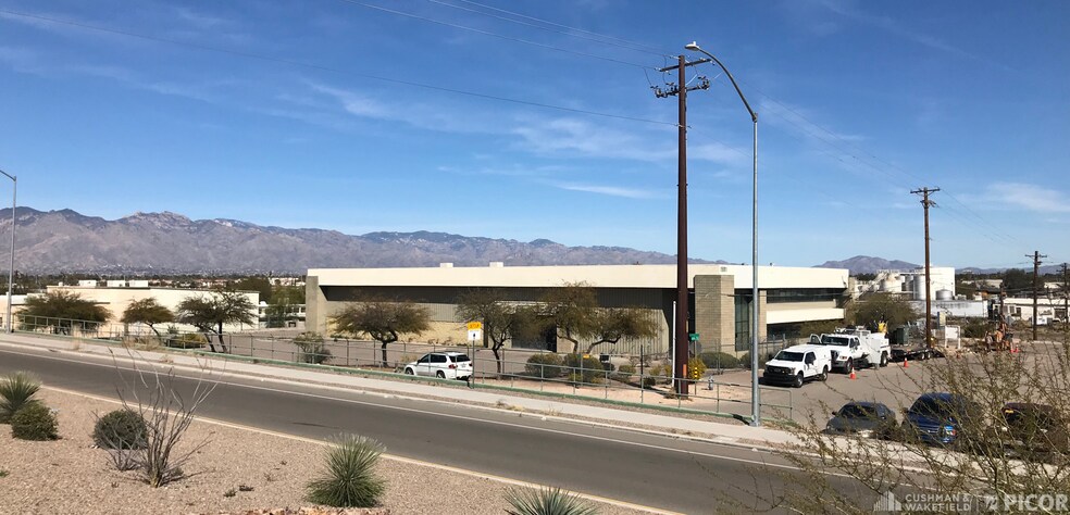 Primary Photo Of 1501 E 21st St, Tucson Warehouse For Sale