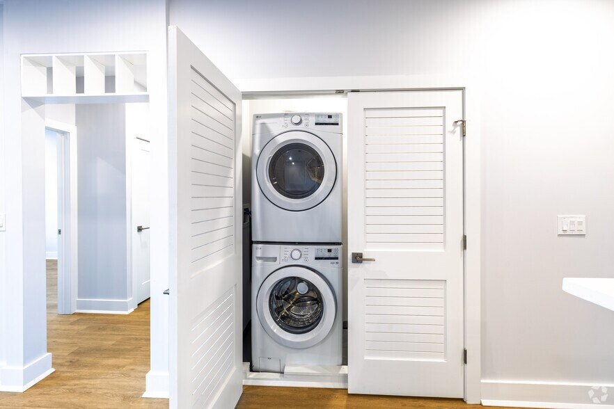 More Photos Of 282 South Ave, Fanwood Apartments For Lease