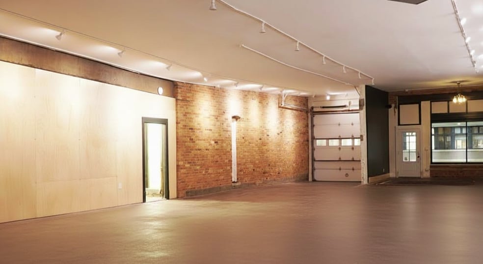 More Photos Of 598-608 S Smith Ave S, Saint Paul Storefront Retail Office For Lease