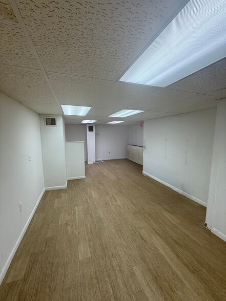 More Photos Of 1775 Blount Rd, Pompano Beach Warehouse For Sale