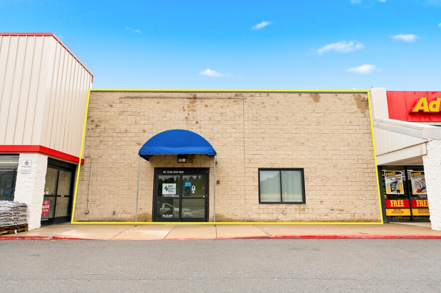 Primary Photo Of 378 Market Place Mall, Weston Medical For Lease
