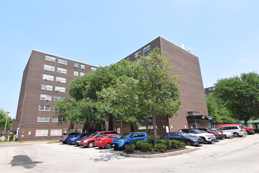Primary Photo Of 6001 Woodland Ave, Cleveland Apartments For Sale
