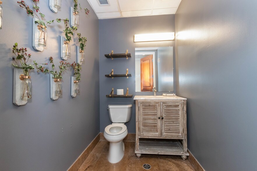 More Photos Of 2701 Boca Raton Blvd, Boca Raton Office For Lease