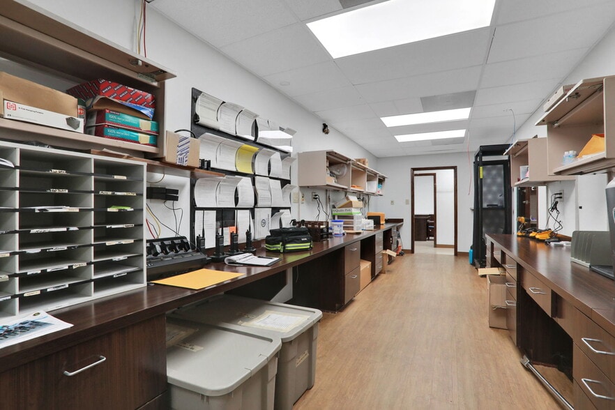 More Photos Of 1736 University Blvd S, Jacksonville Medical For Lease