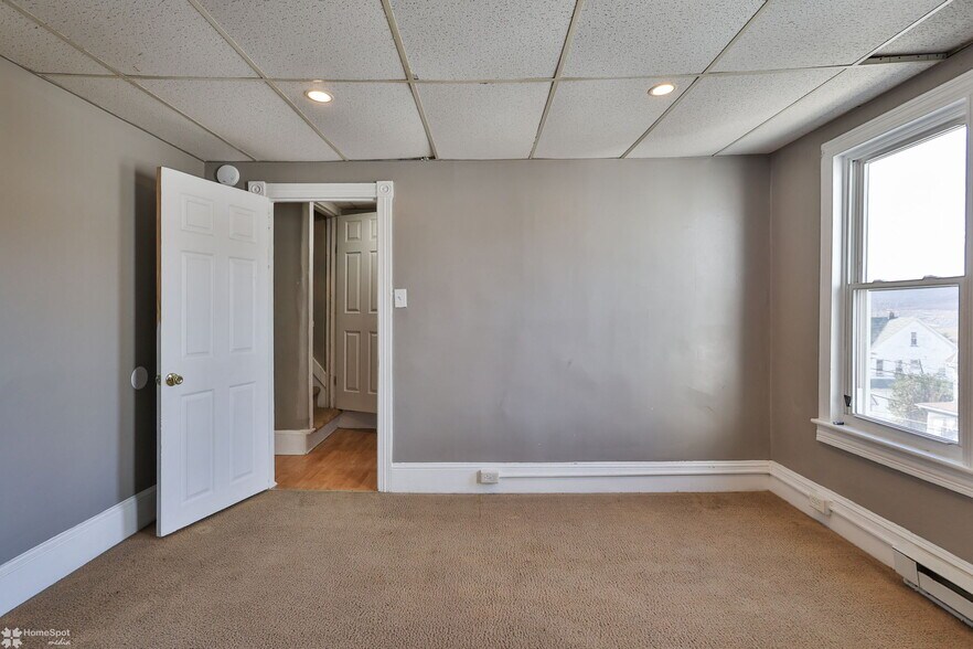 More Photos Of 302 W Abbott St, Lansford Multifamily For Sale