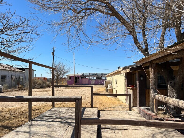 More Photos Of 1103 U.S. 385, Highway, Mccamey General Retail For Sale