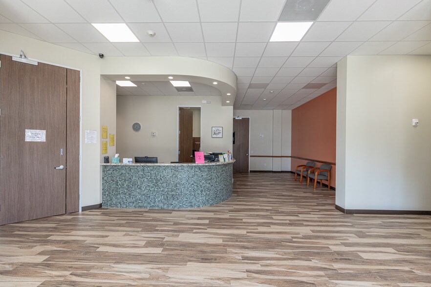 More Photos Of 16422 Stuebner Airline Rd, Spring Medical For Lease