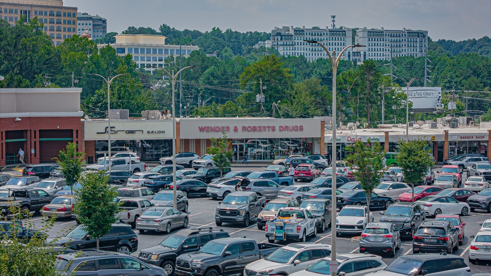 Primary Photo Of 1250 W Paces Ferry Rd NW, Atlanta General Retail For Lease