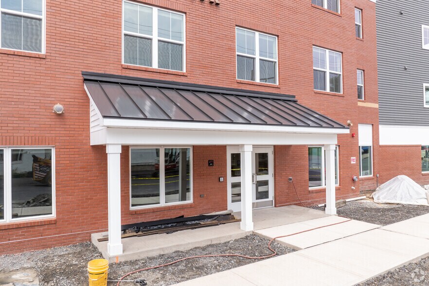 More Photos Of 222 E Drinker St, Dunmore Apartments For Sale