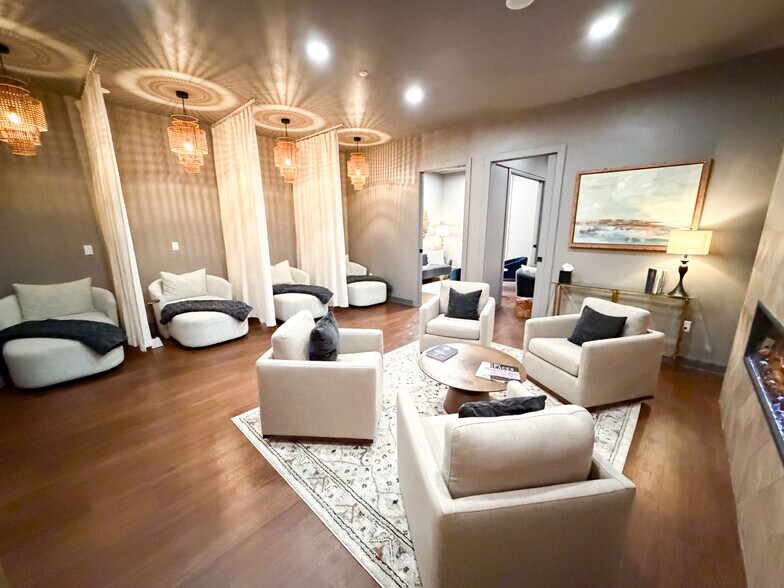 More Photos Of 5400 Frio Dr, Midland General Retail For Sale