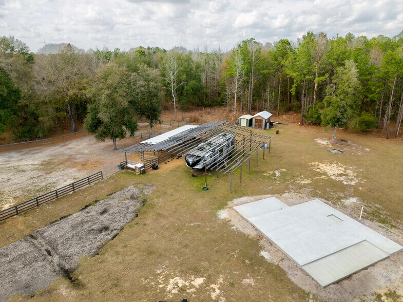 More Photos Of 6012 Long Branch Rd, Jacksonville Horse Stables For Sale