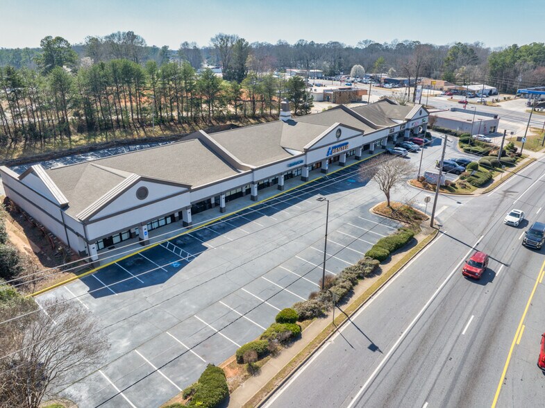 More Photos Of 1287 Highway 138, Jonesboro General Retail For Sale
