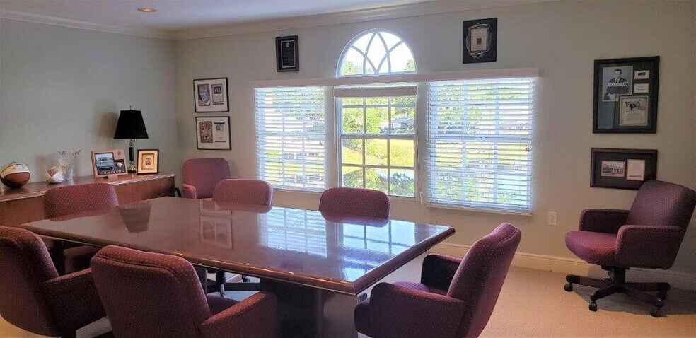 More Photos Of 16007 N Florida Ave, Lutz Office For Lease