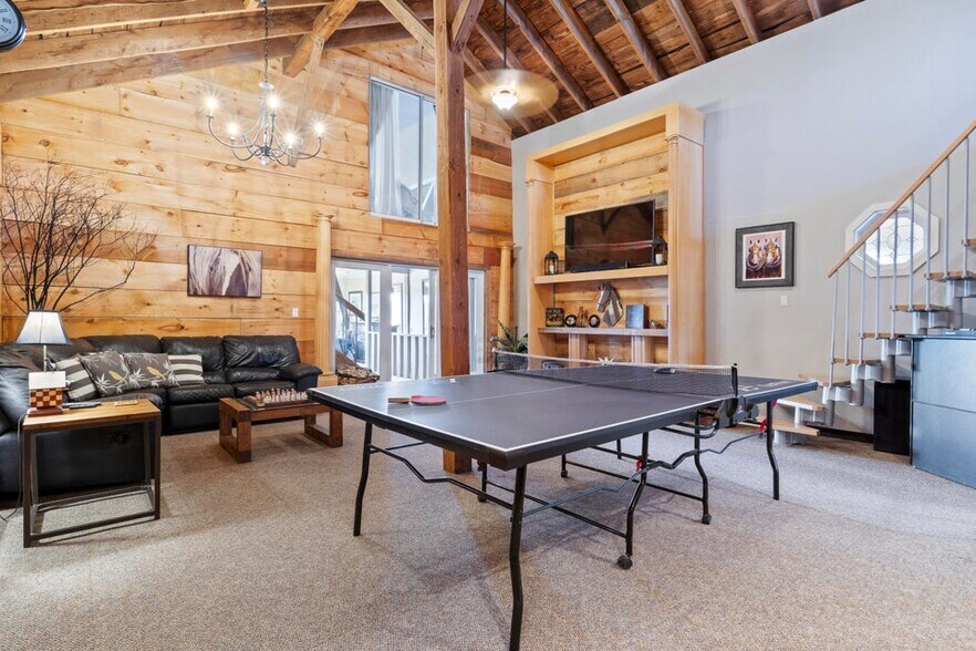 More Photos Of 245 Arundel Rd, Kennebunkport Lodge Meeting Hall For Sale