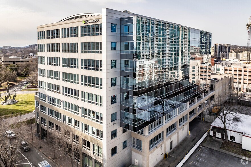 More Photos Of 1600 Division St, Nashville Office Residential For Lease